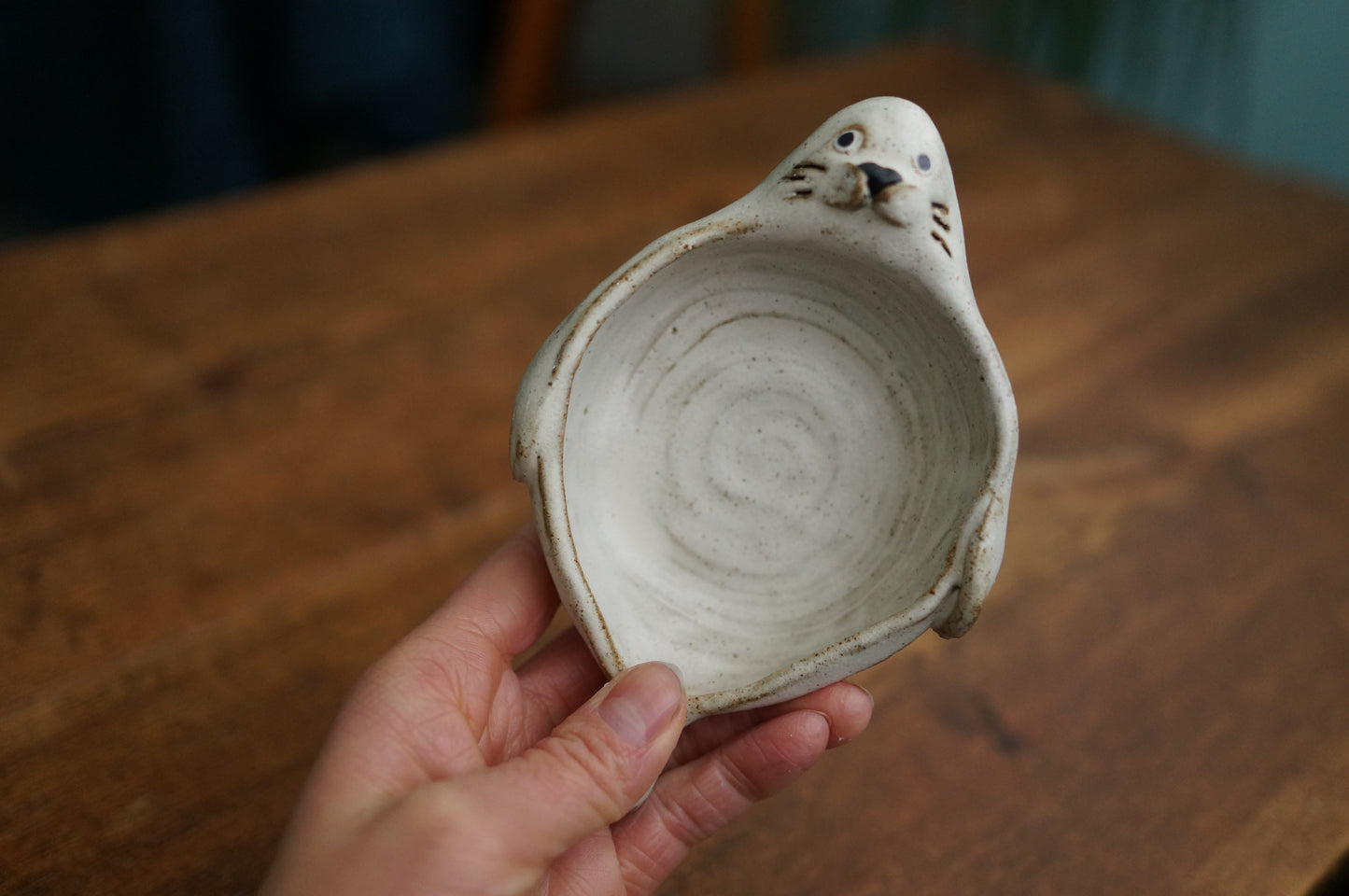 Seal Holder