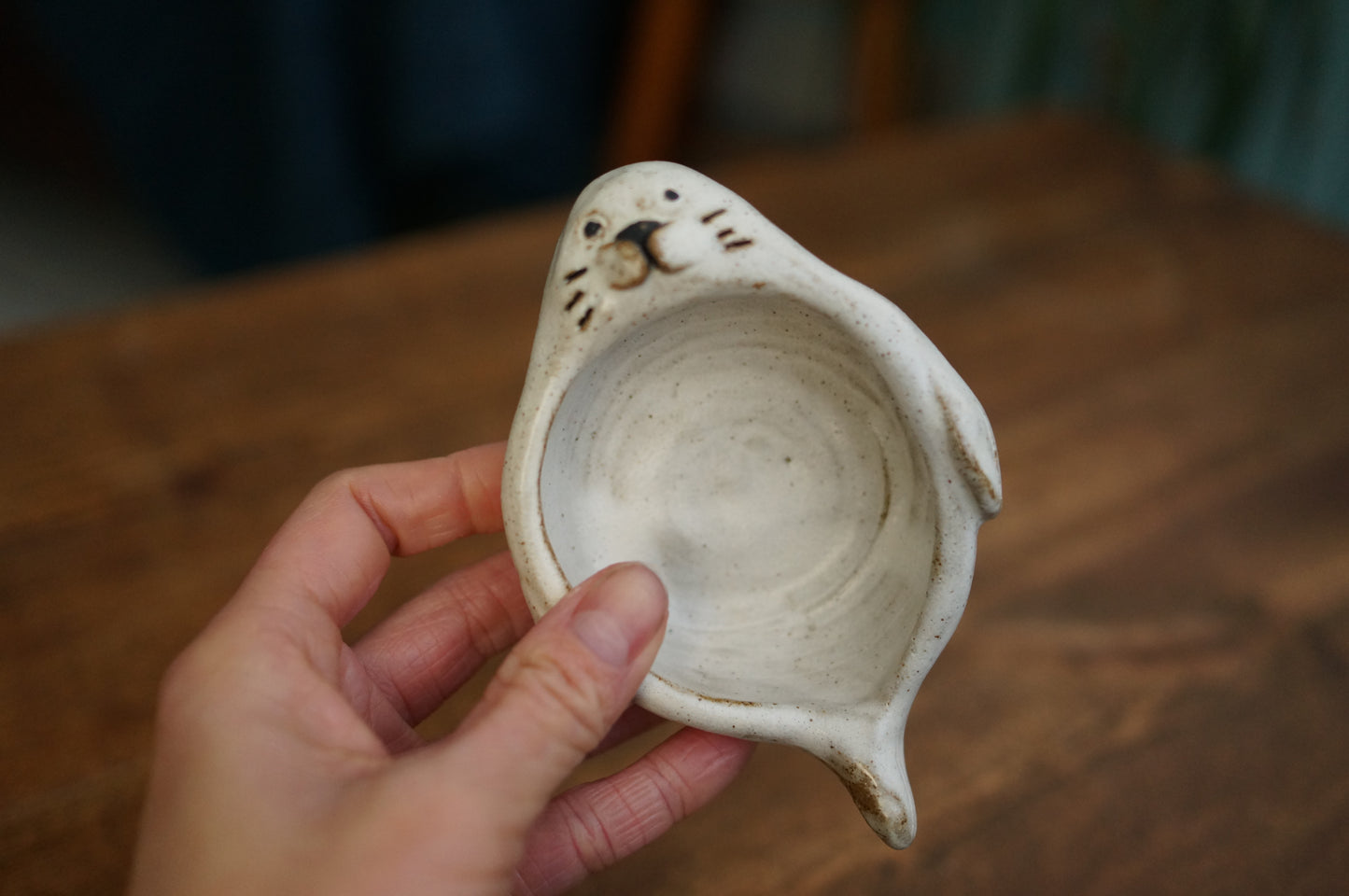 Seal Holder
