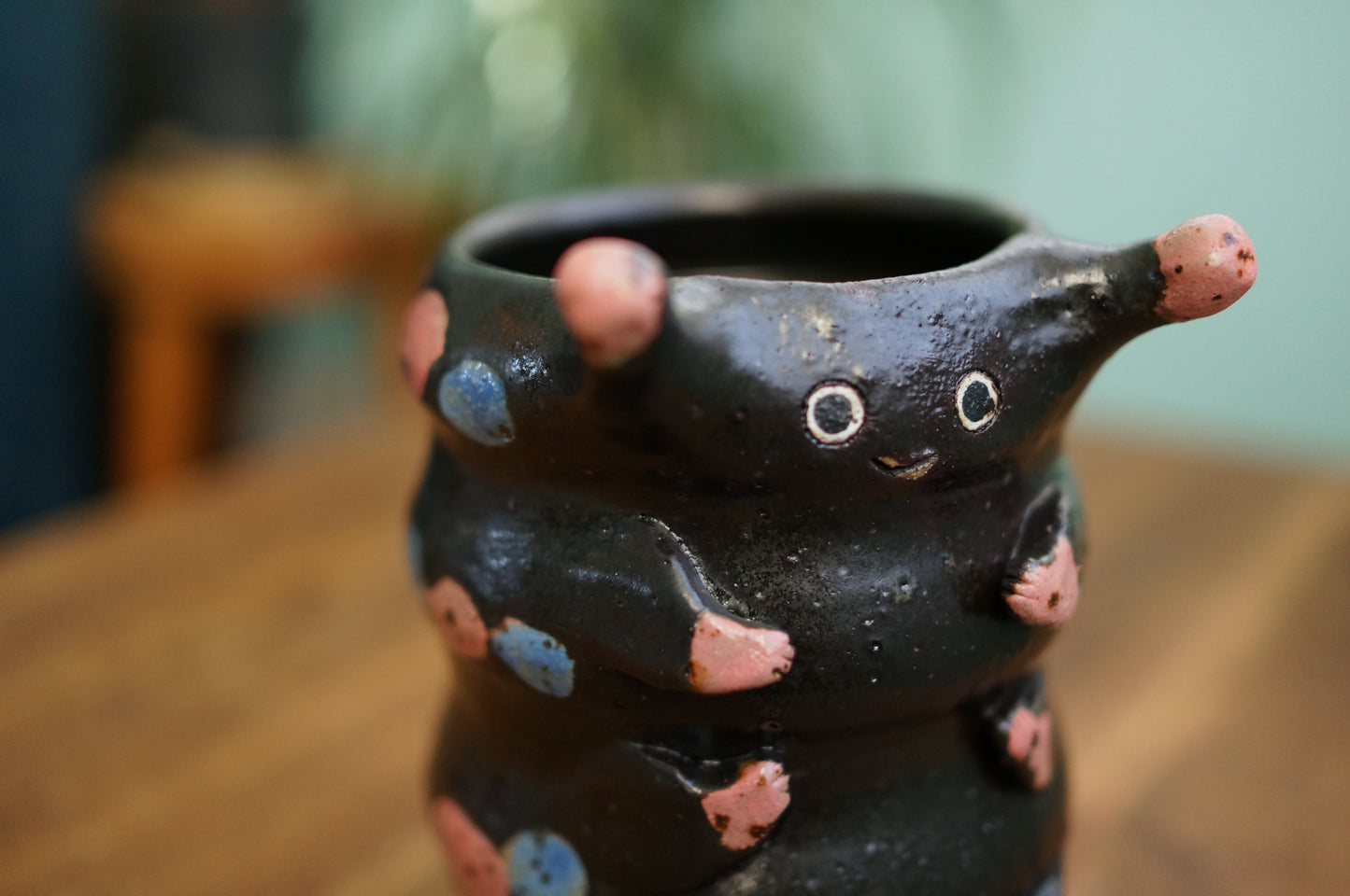 Black Caterpillar Vase