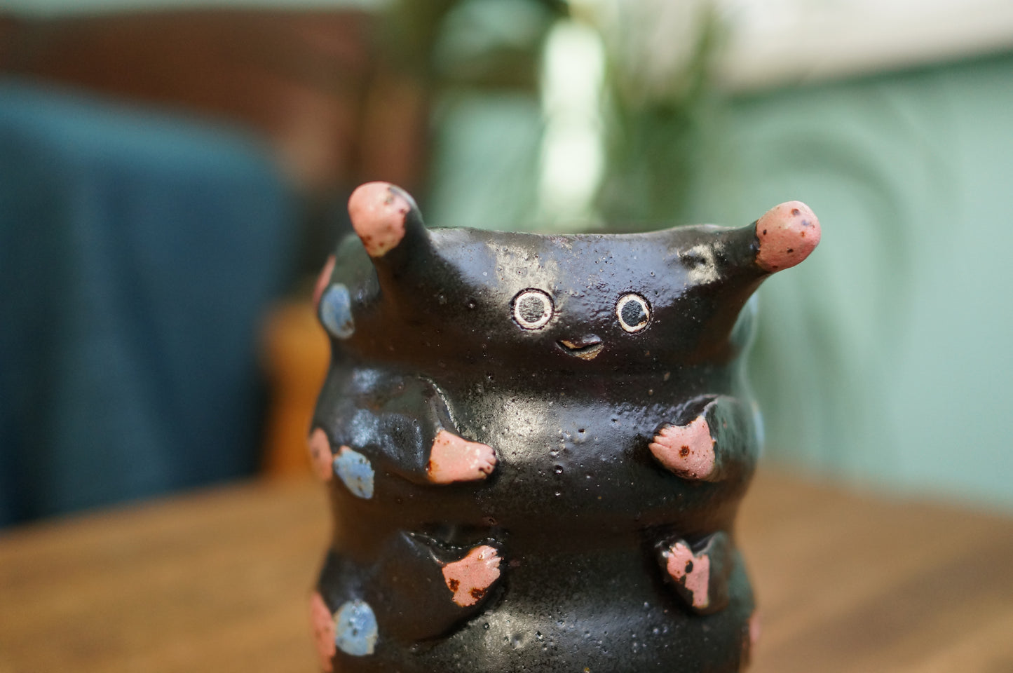 Black Caterpillar Vase