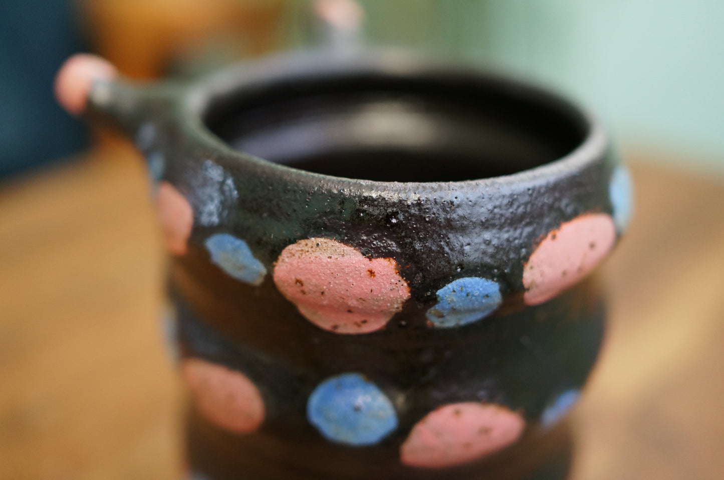 Black Caterpillar Vase