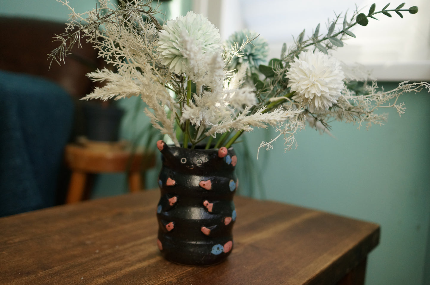 Black Caterpillar Vase