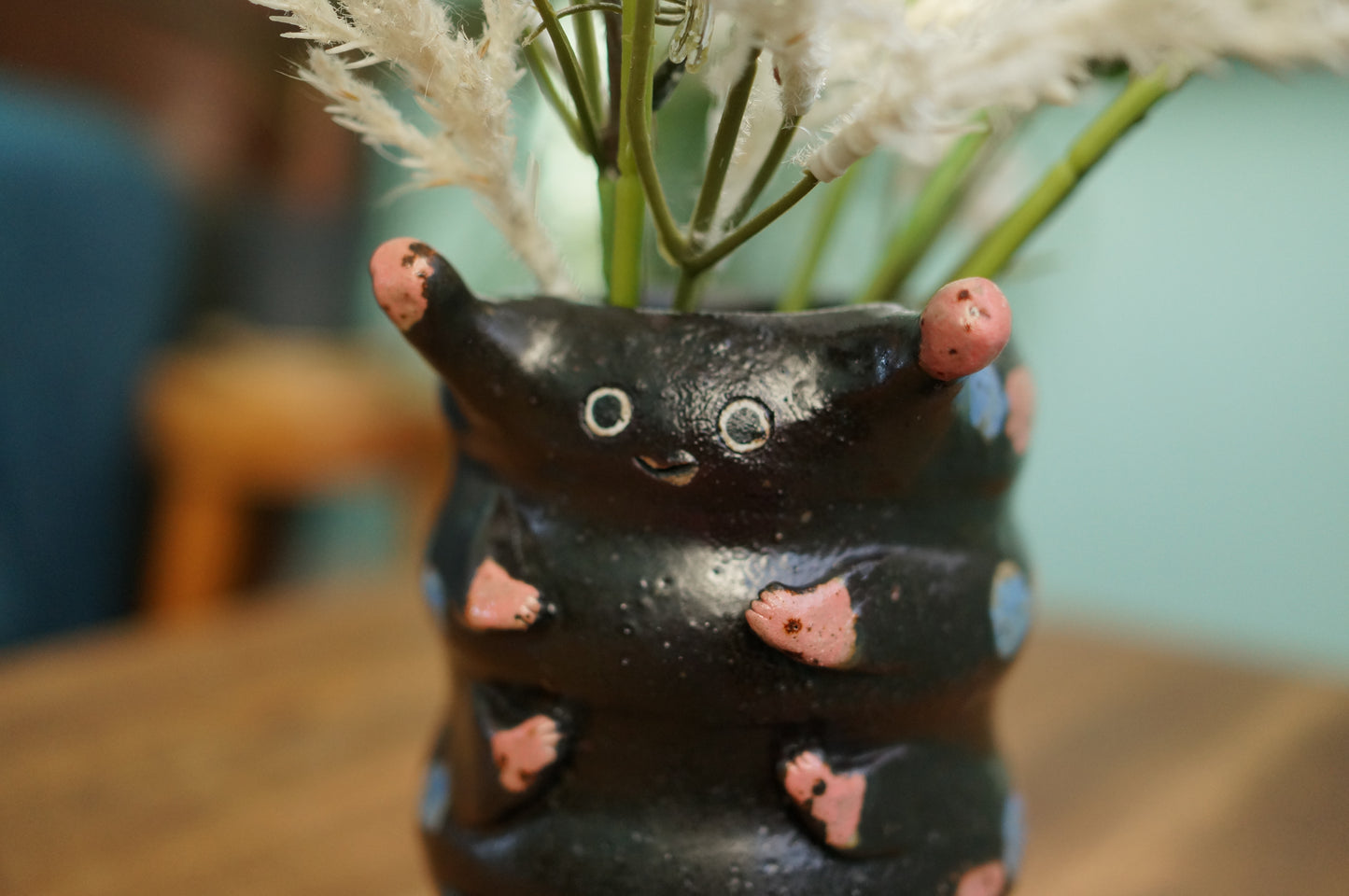 Black Caterpillar Vase