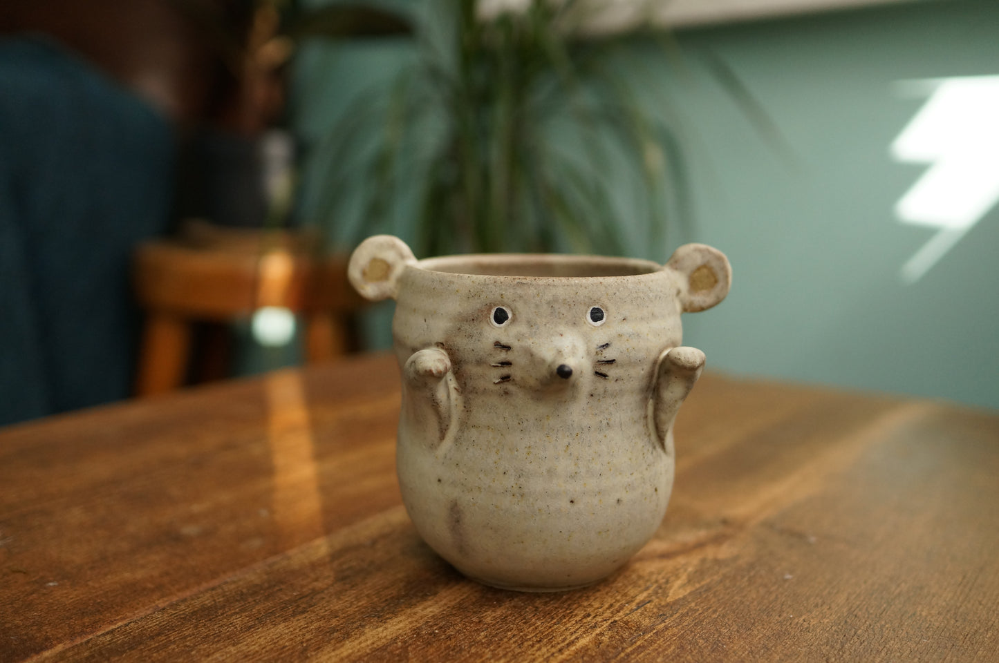 White Mouse Cup