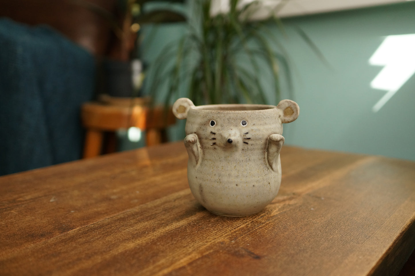 White Mouse Cup