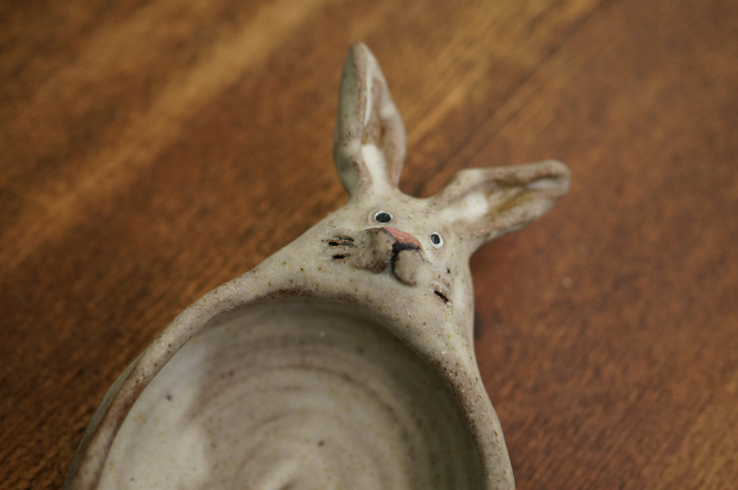 Rabbit Holder