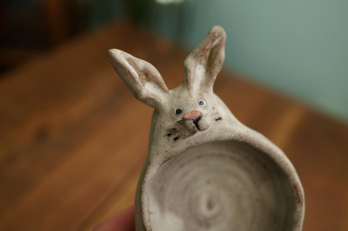 Rabbit Holder