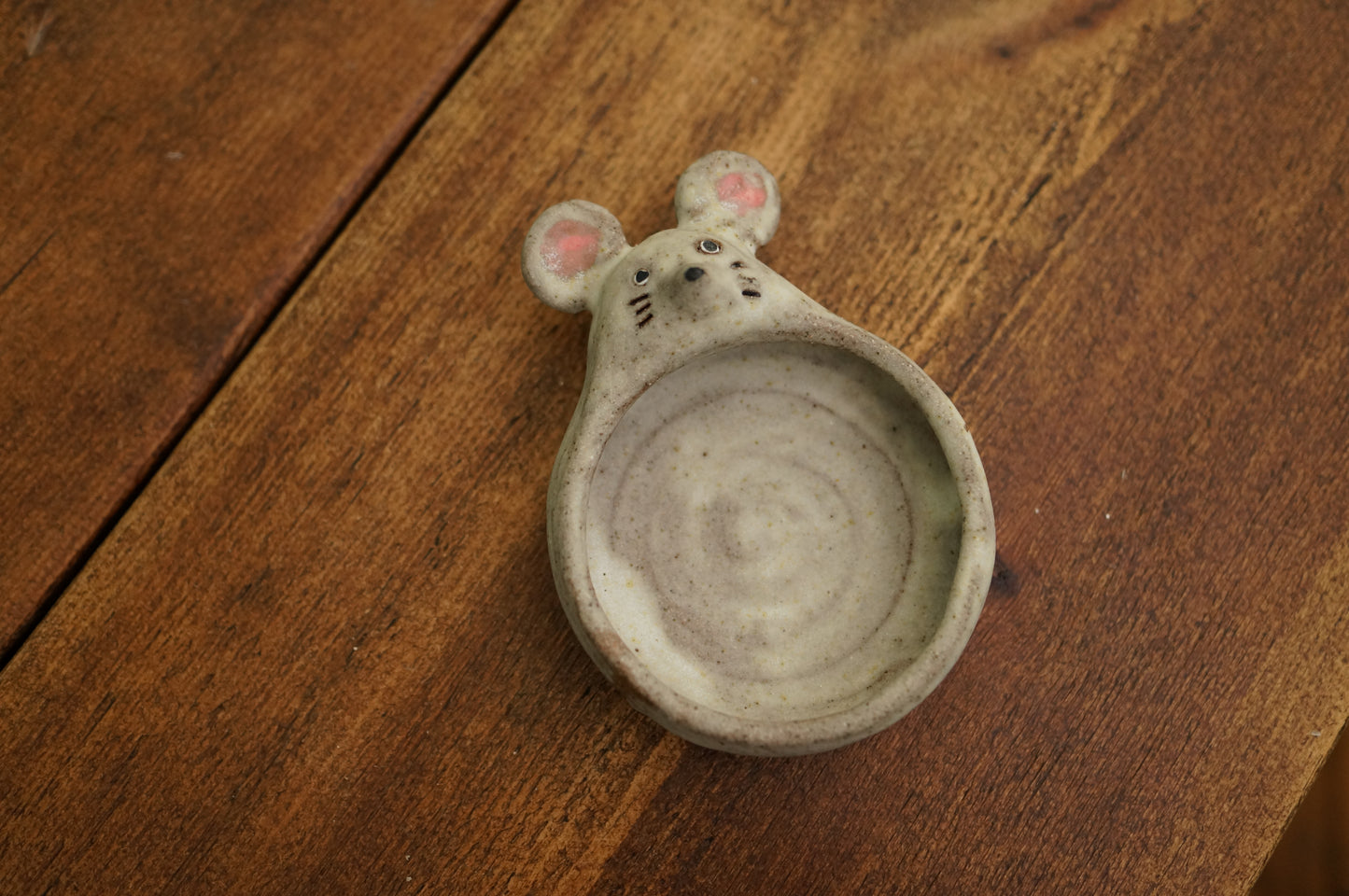 Mouse Holder