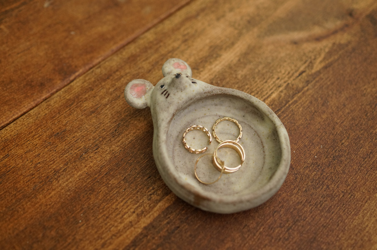 Mouse Holder