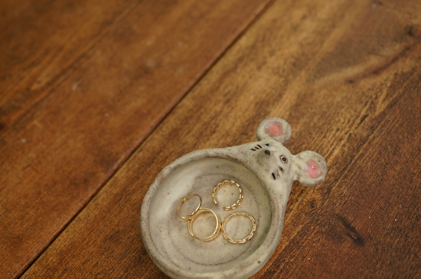 Mouse Holder