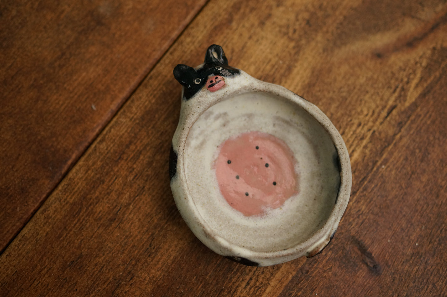 Cow Holder