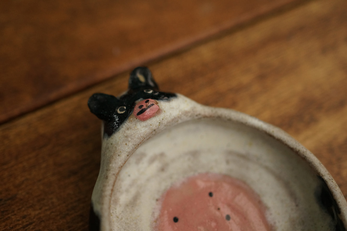 Cow Holder