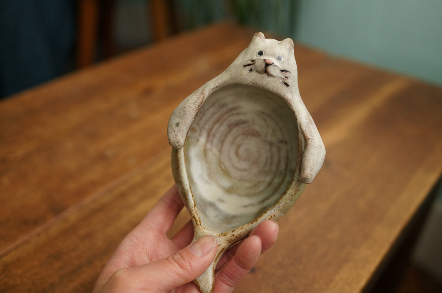 White Cat Mermaid Holder