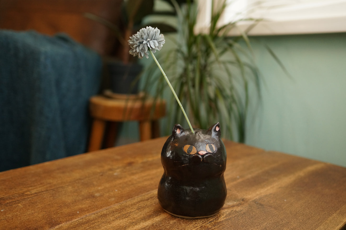 Black Cat Vase