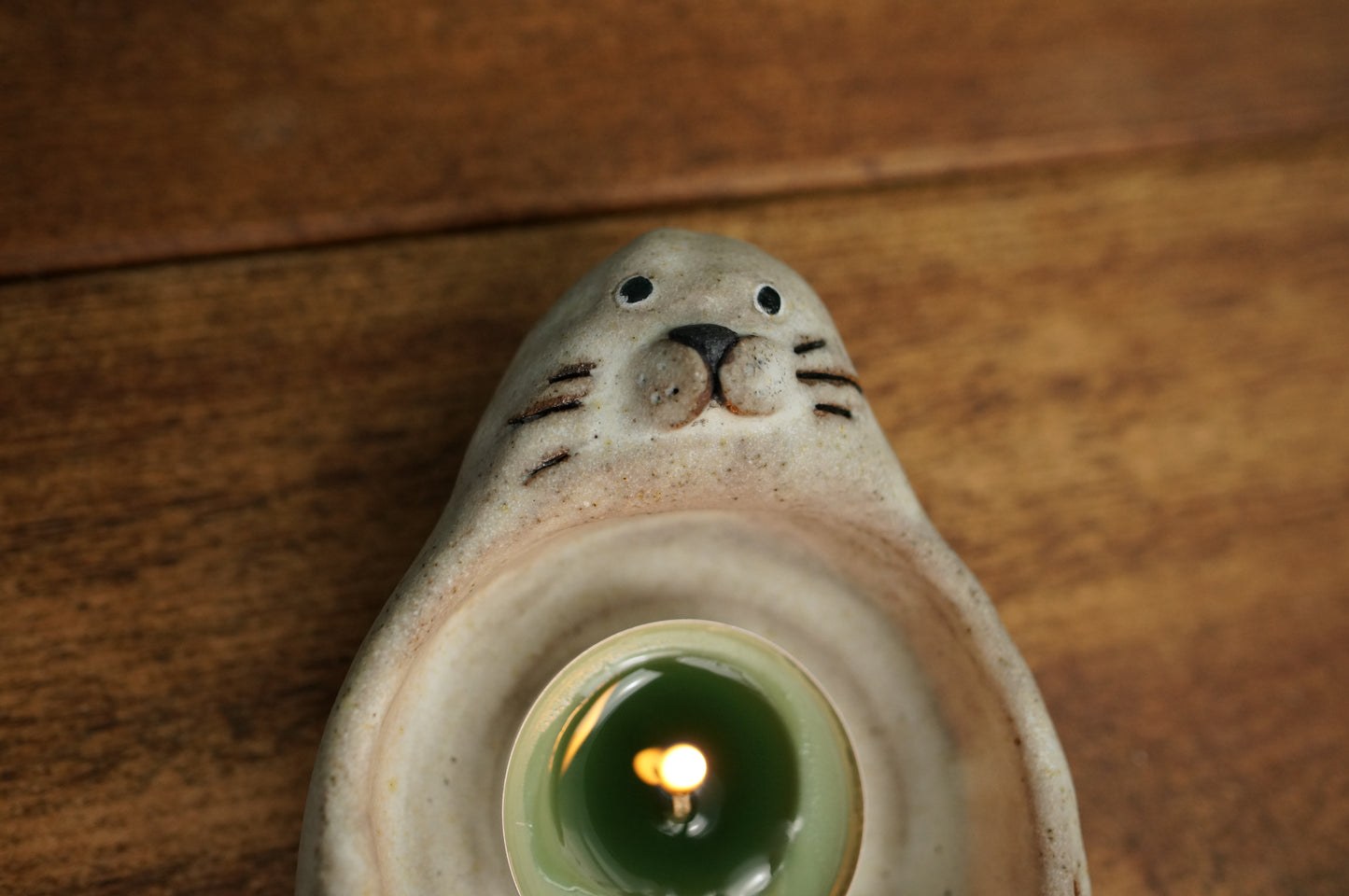 Seal Holder
