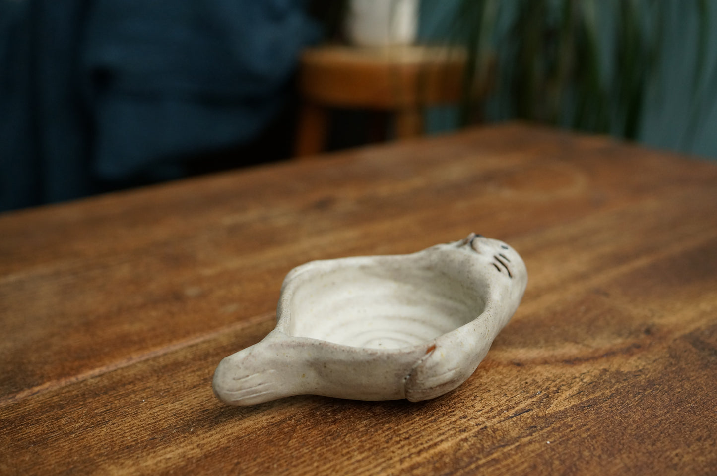 Seal Holder