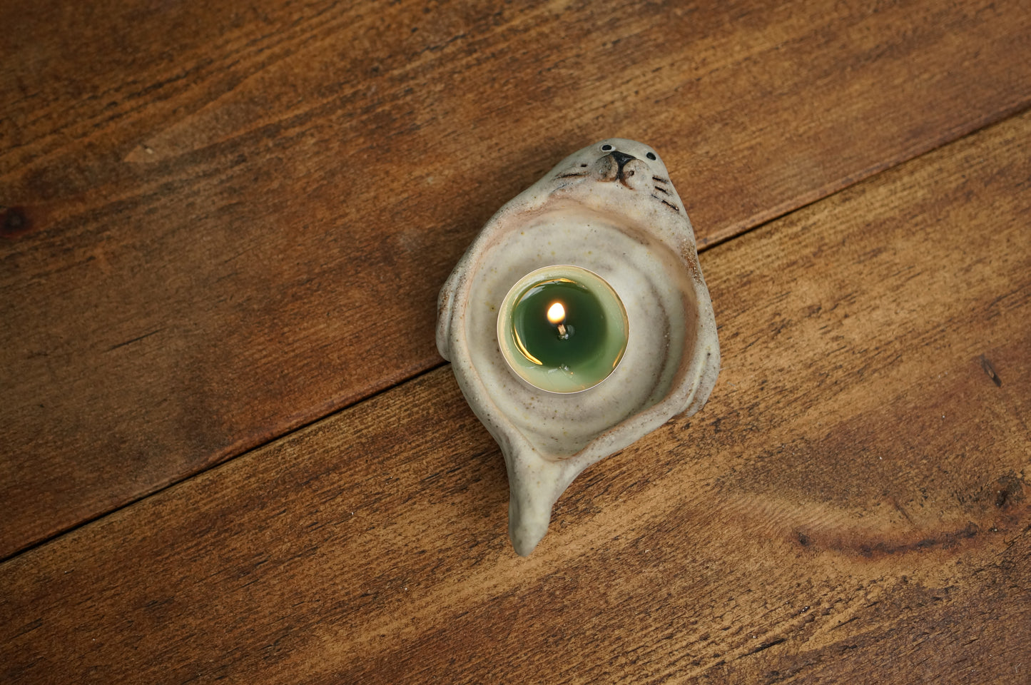 Seal Holder