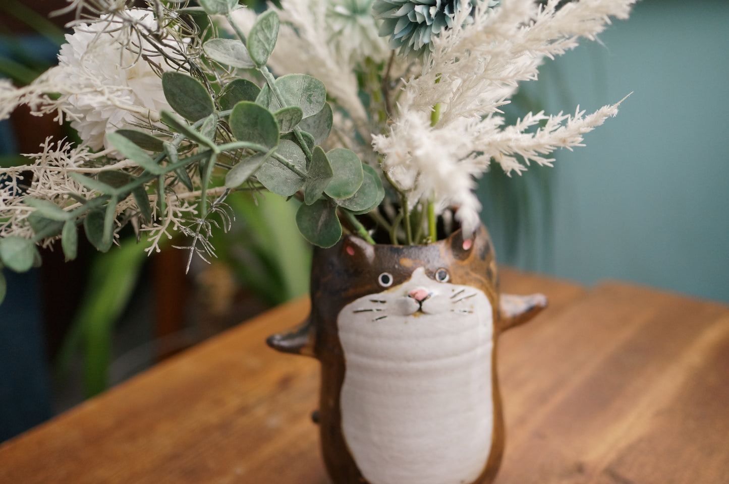 Brown Cat Vase