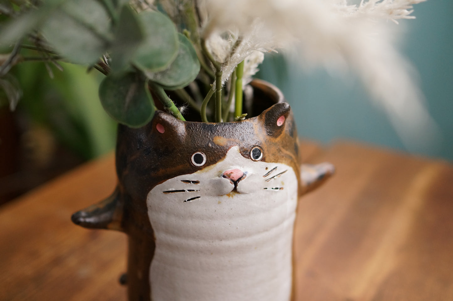 Brown Cat Vase