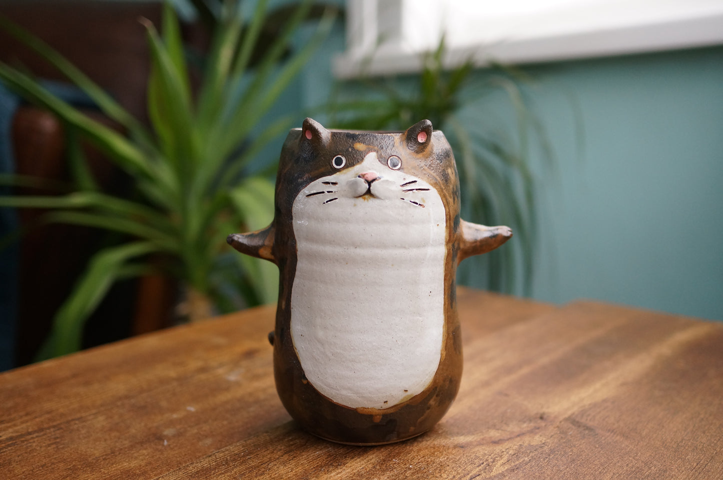 Brown Cat Vase