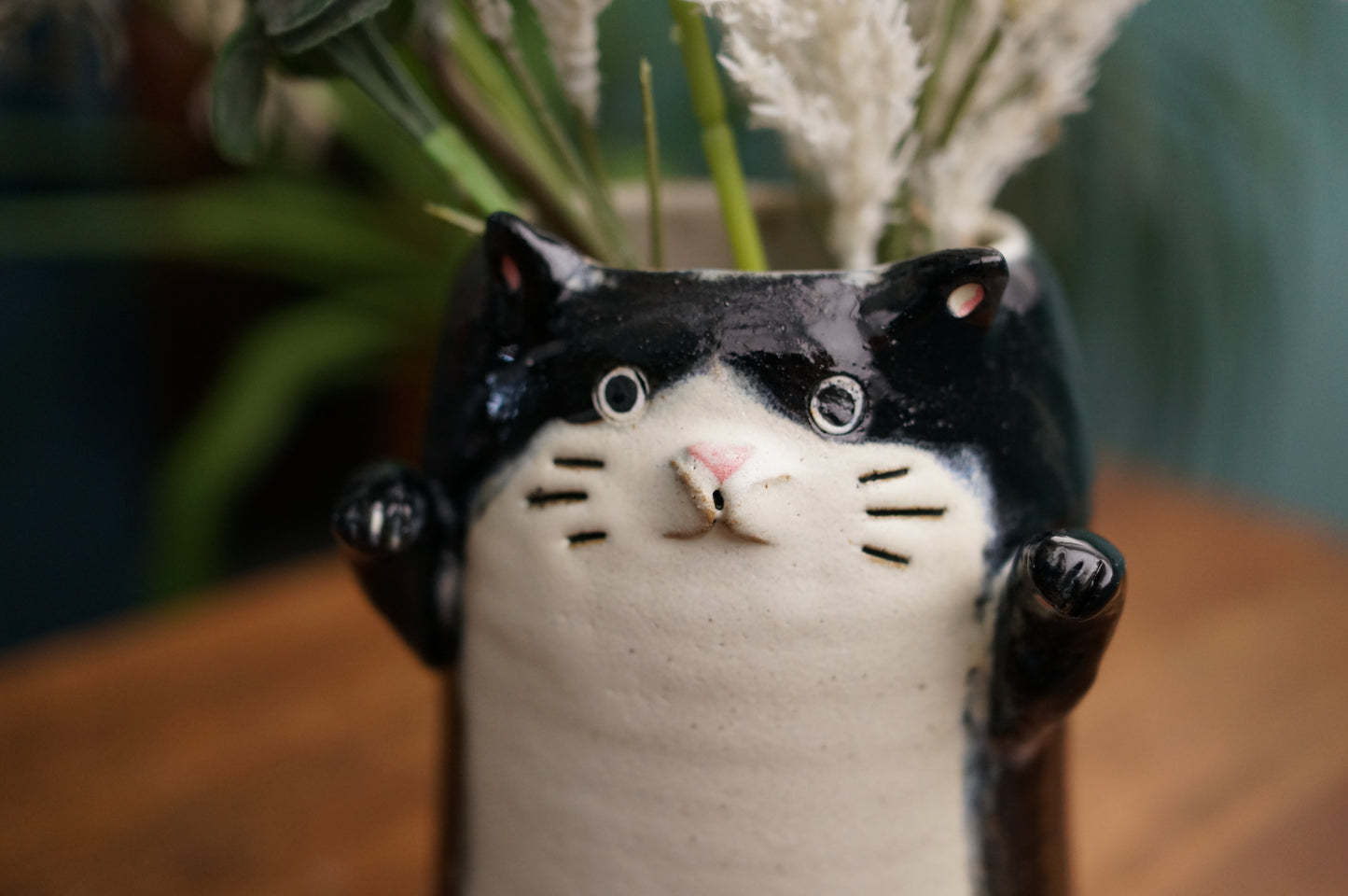 Black Cat Vase