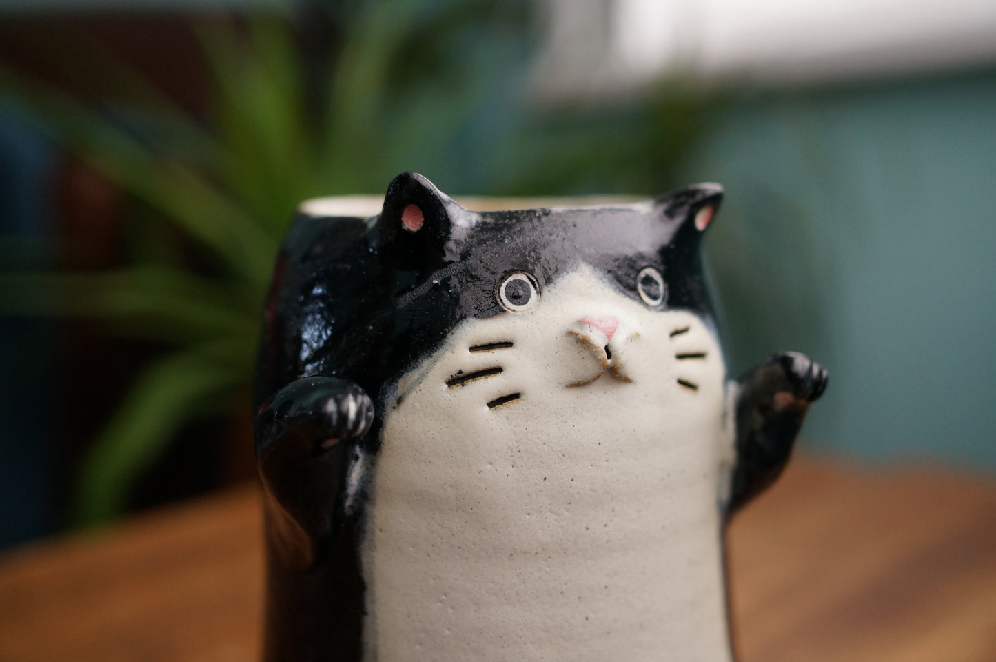 Black Cat Vase