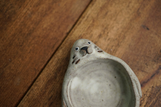 Seal Holder