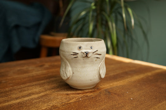 Seal Cup
