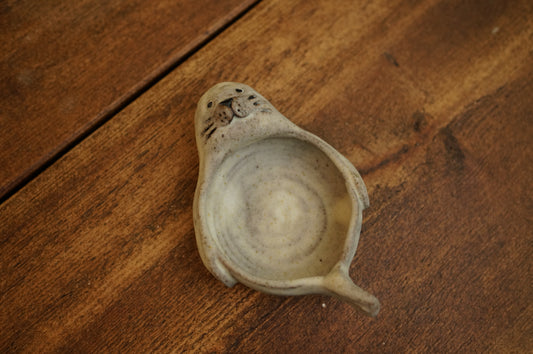 Seal Holder