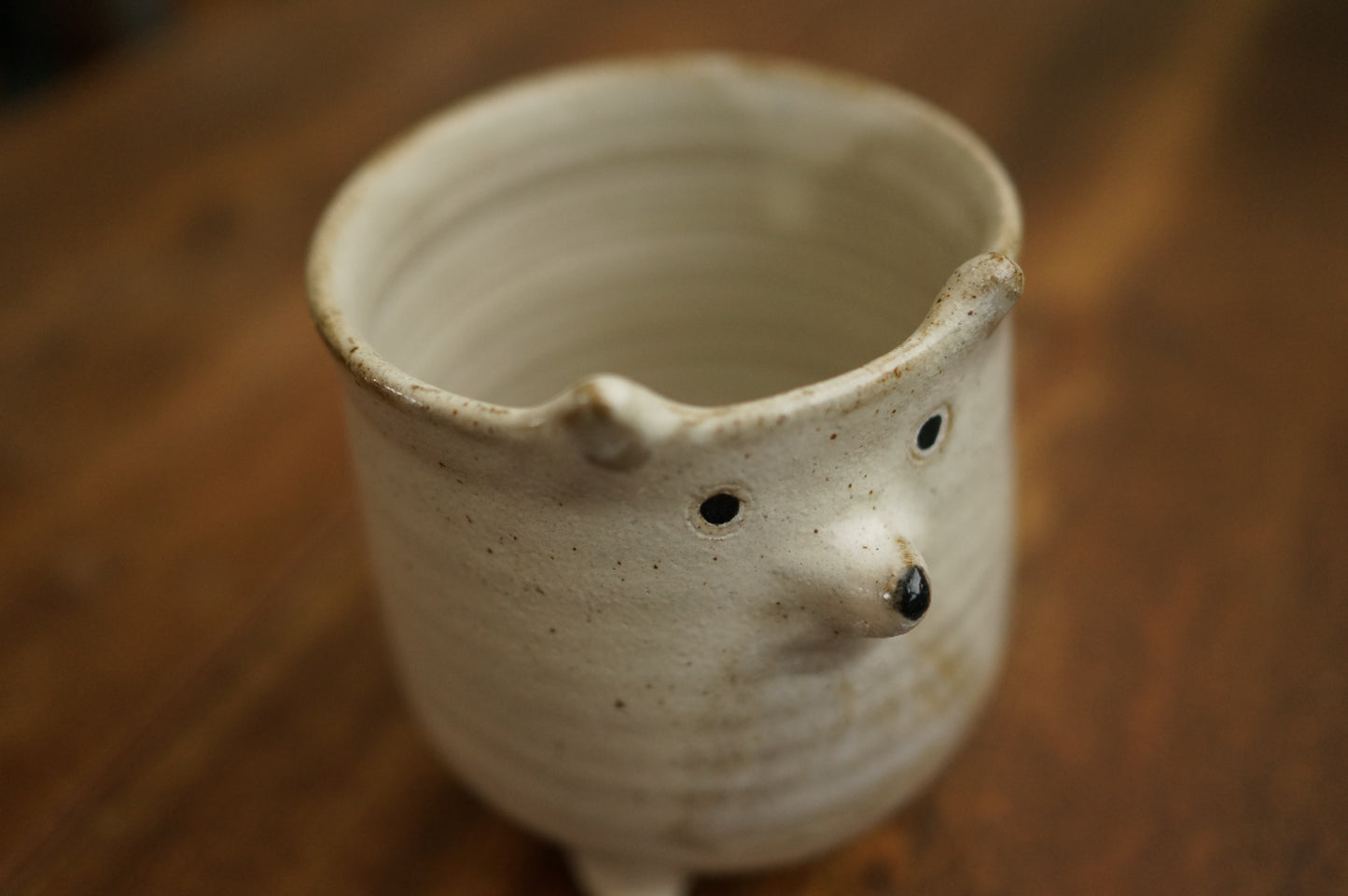Four Legs White Fox Cup