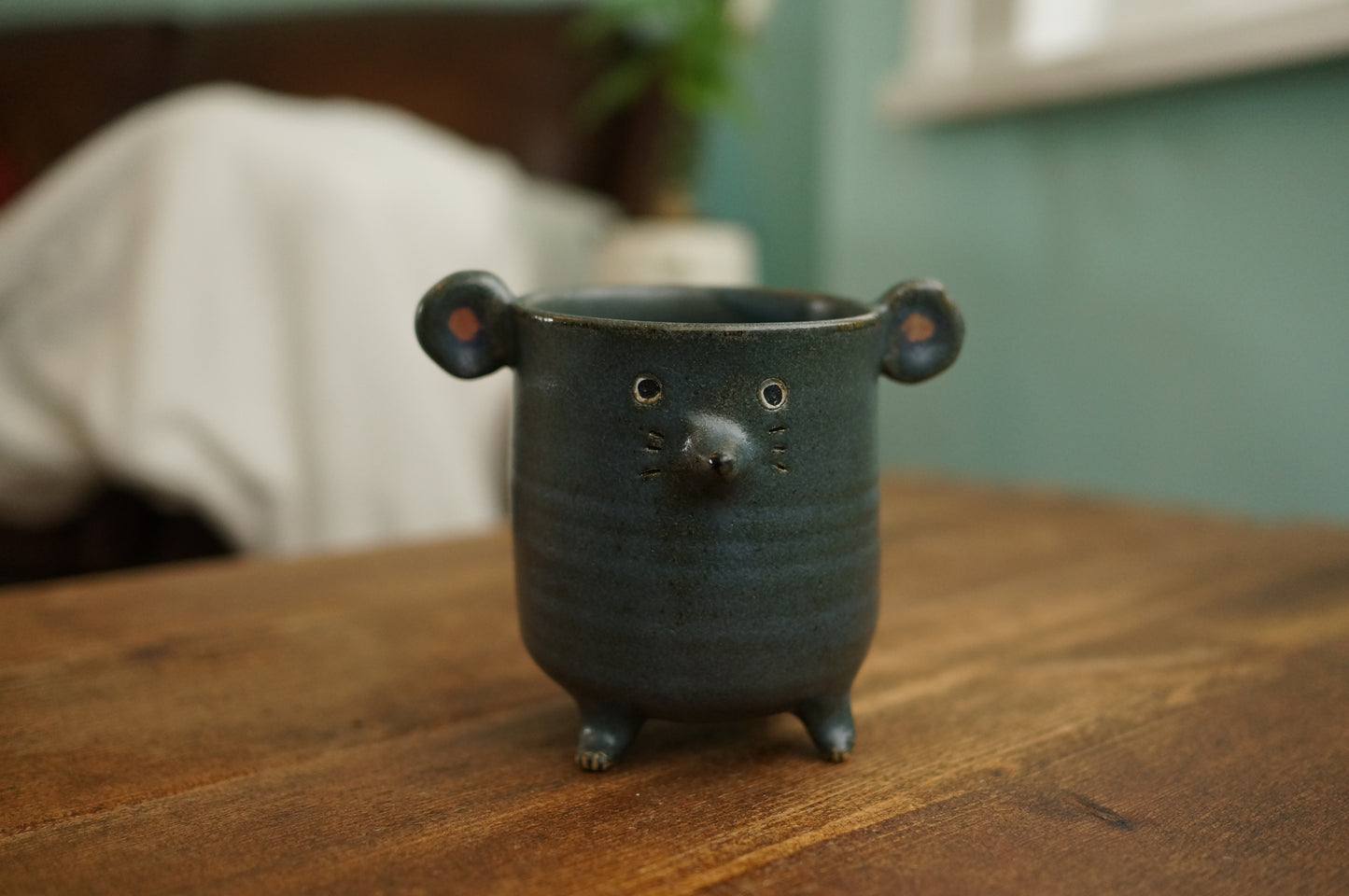 Four Legs Mouse Cup