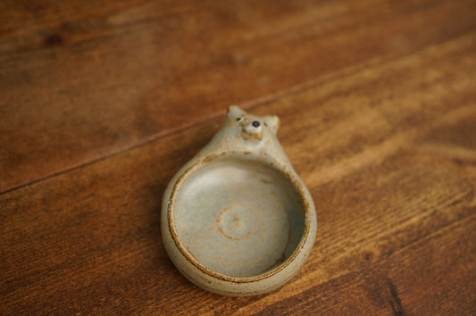 Bear Holder