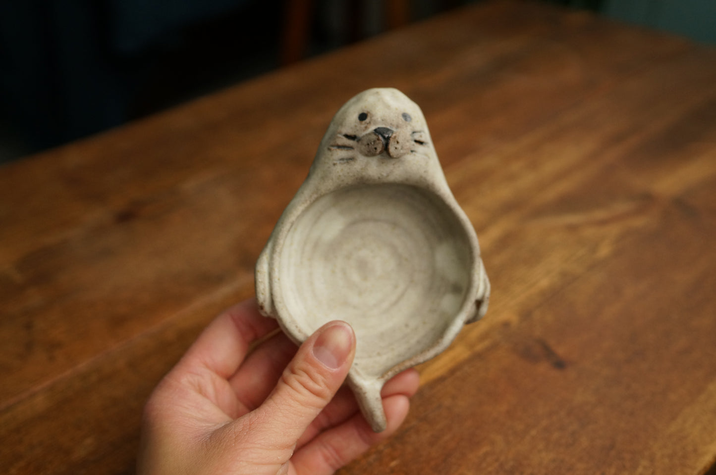 Seal Holder
