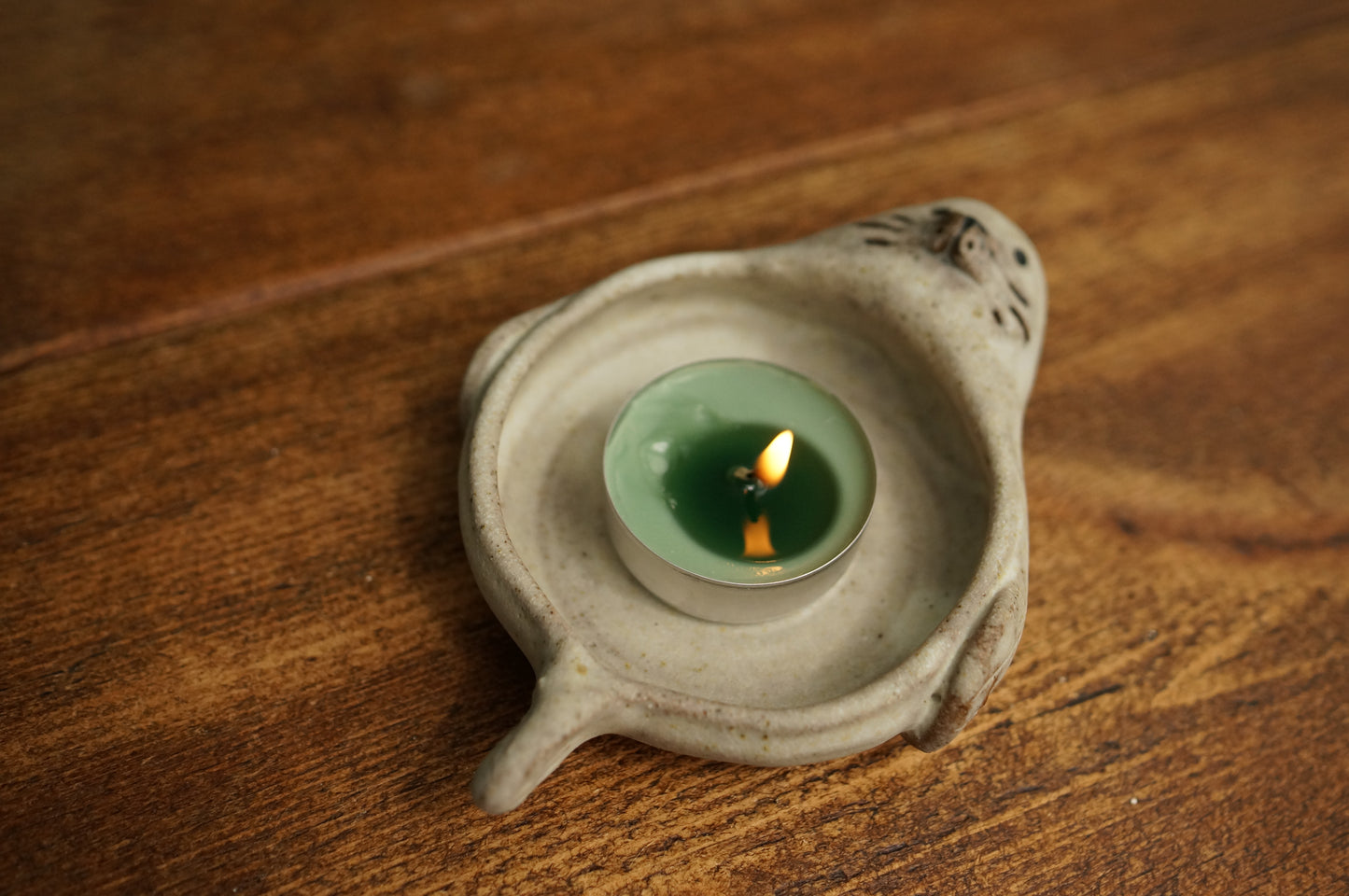 Seal Holder