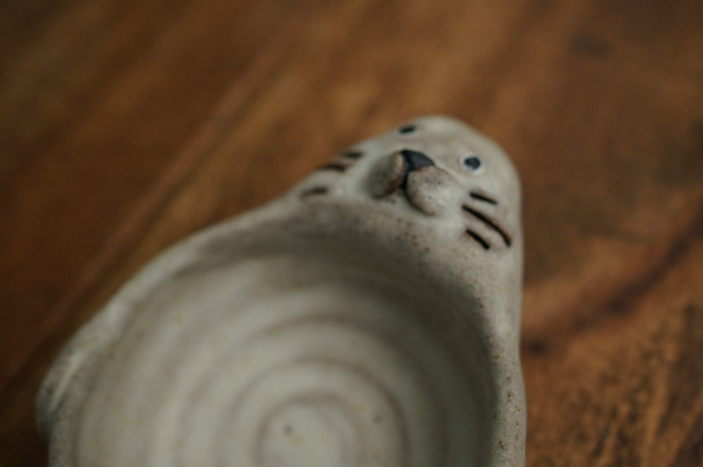 Seal Holder