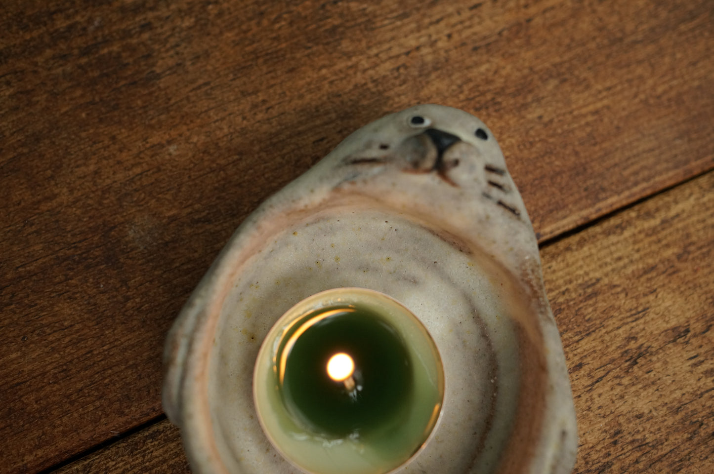 Seal Holder