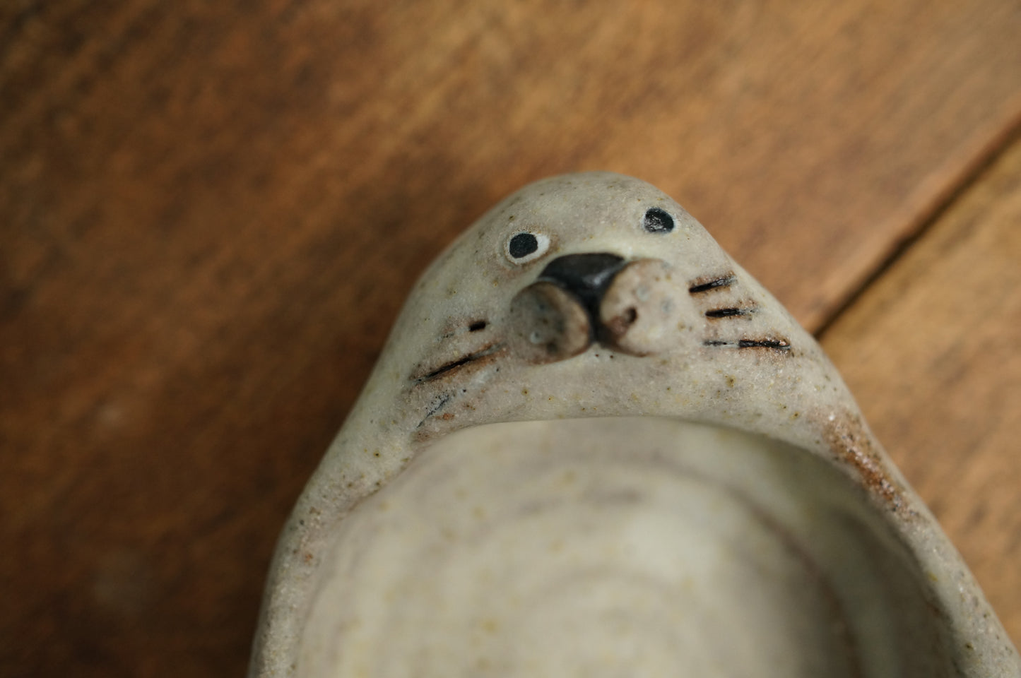 Seal Holder