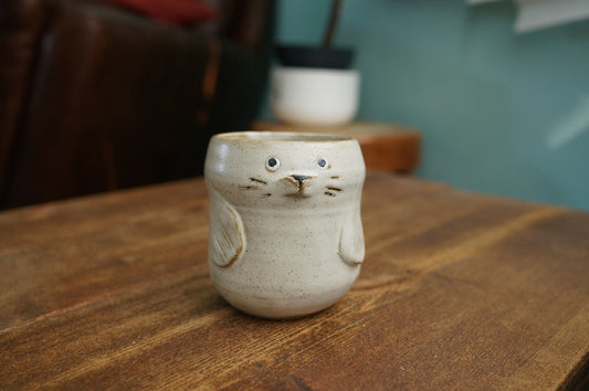 Seal Cup