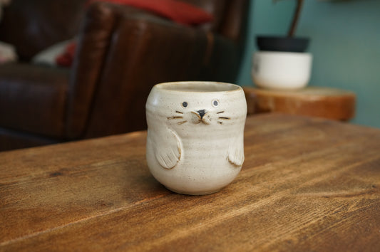 Seal Cup