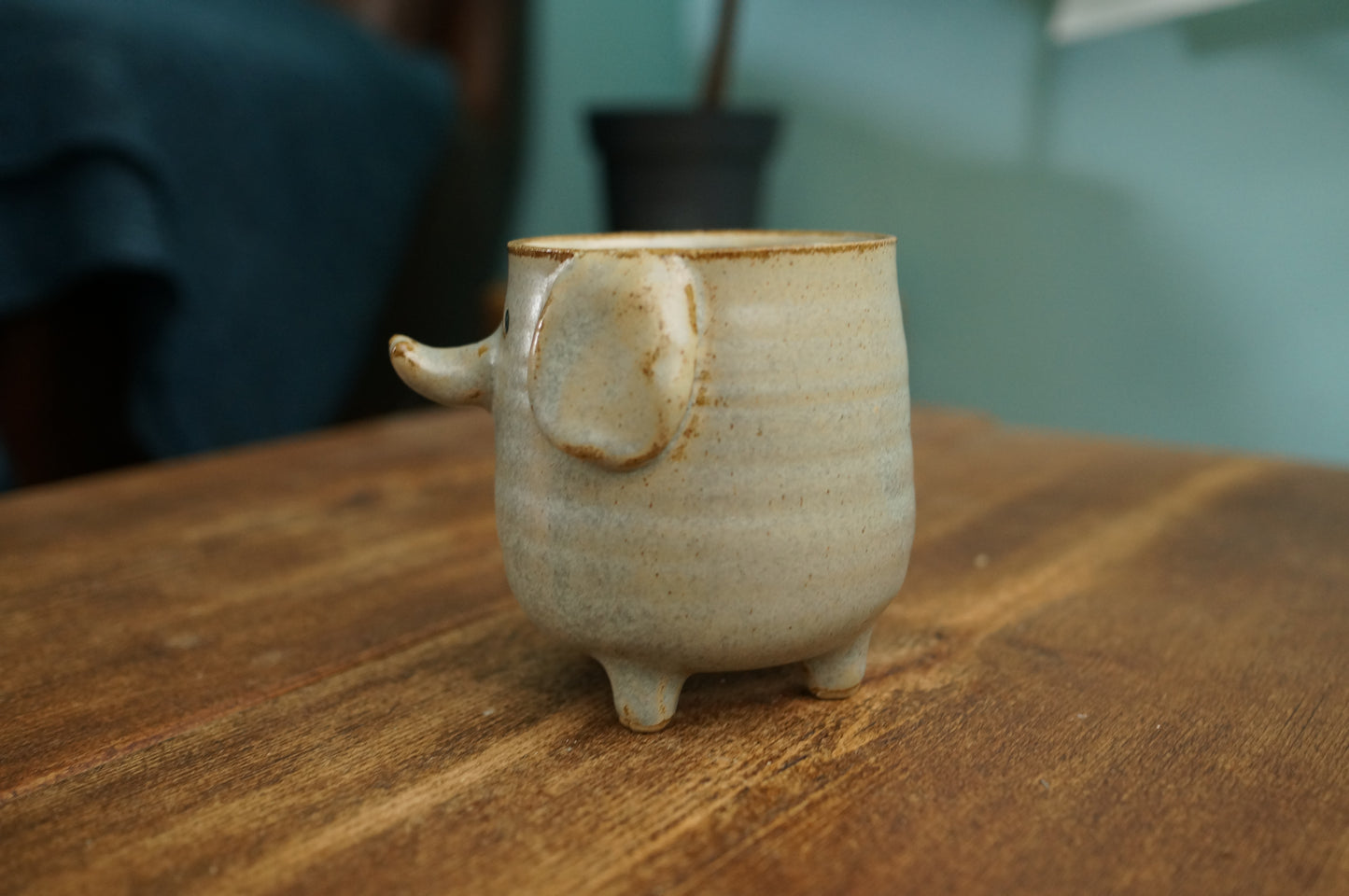 Four Legs Elephant Cup
