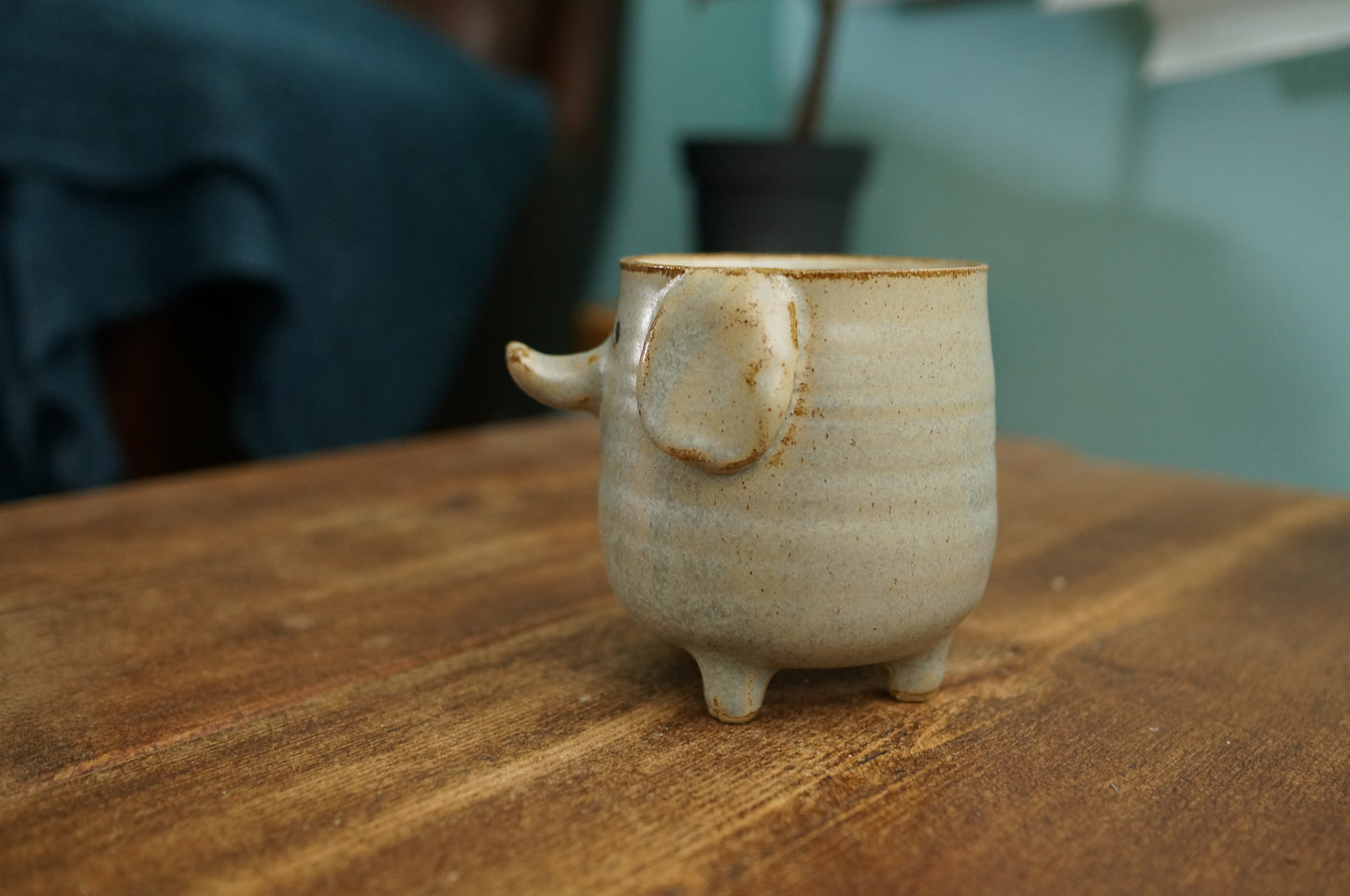 Four Legs Elephant Cup