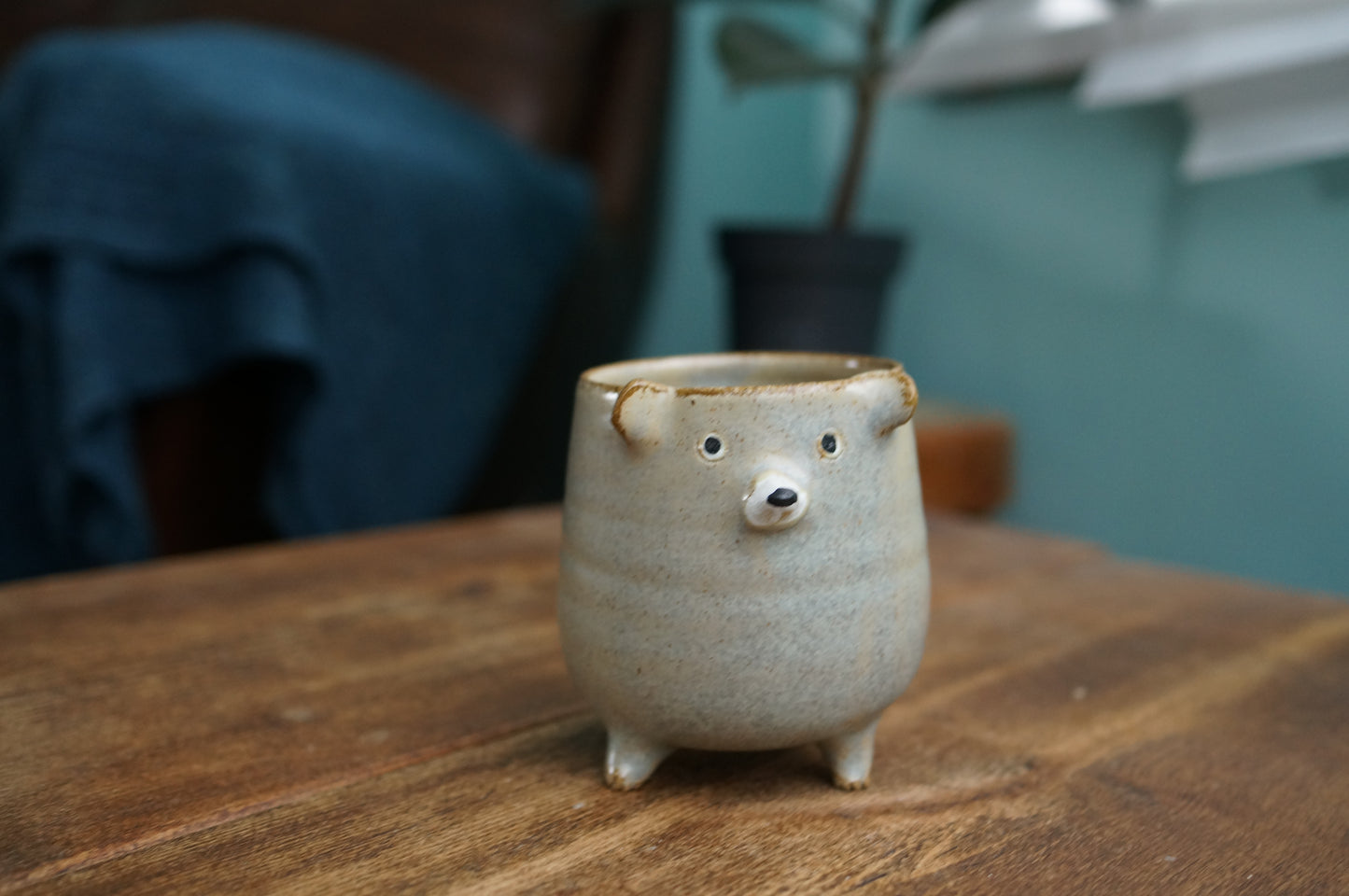 Four Legs Bear Cup