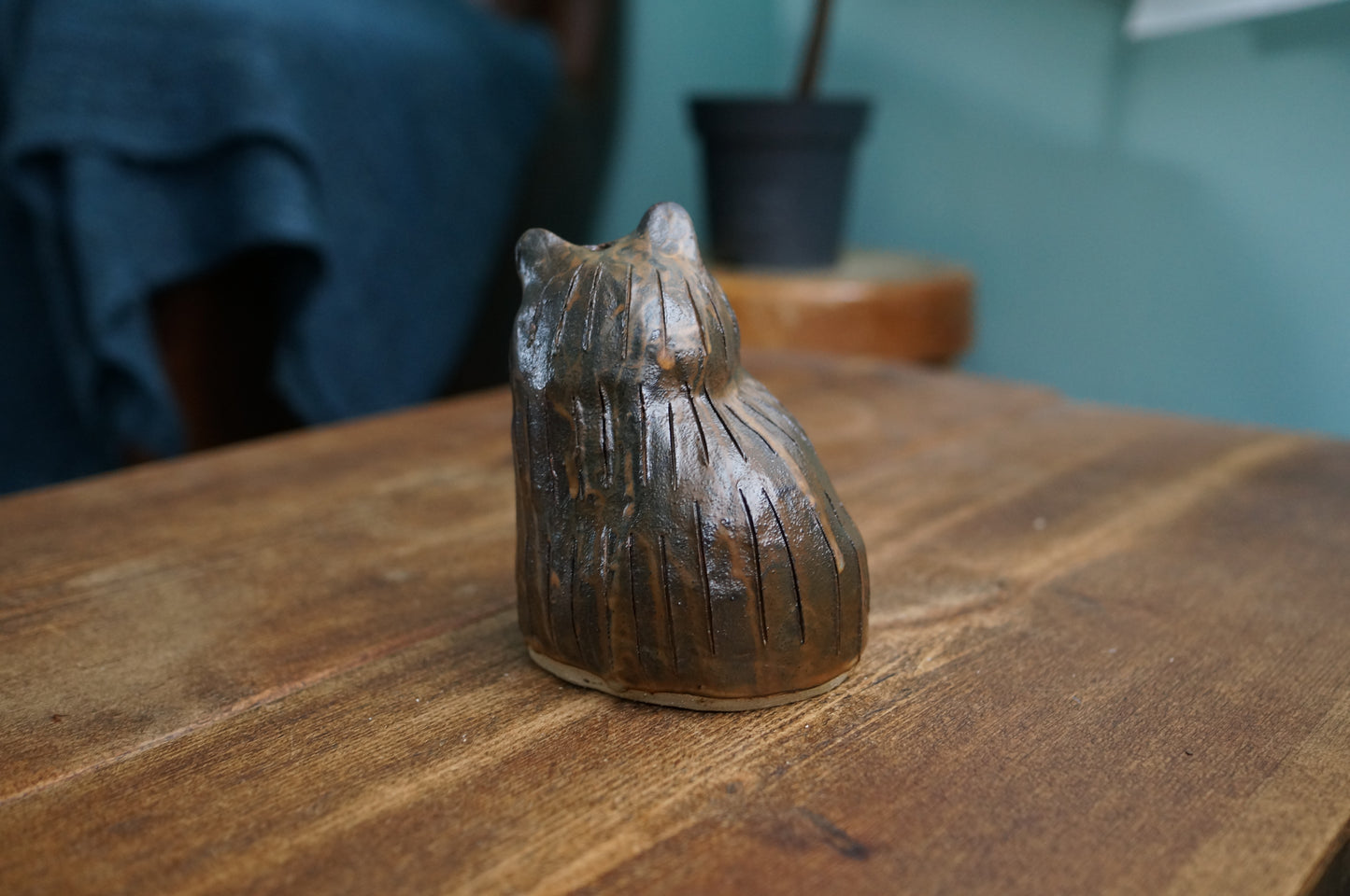 Matt Brown Bear Vase