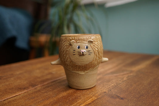 Lion Cup