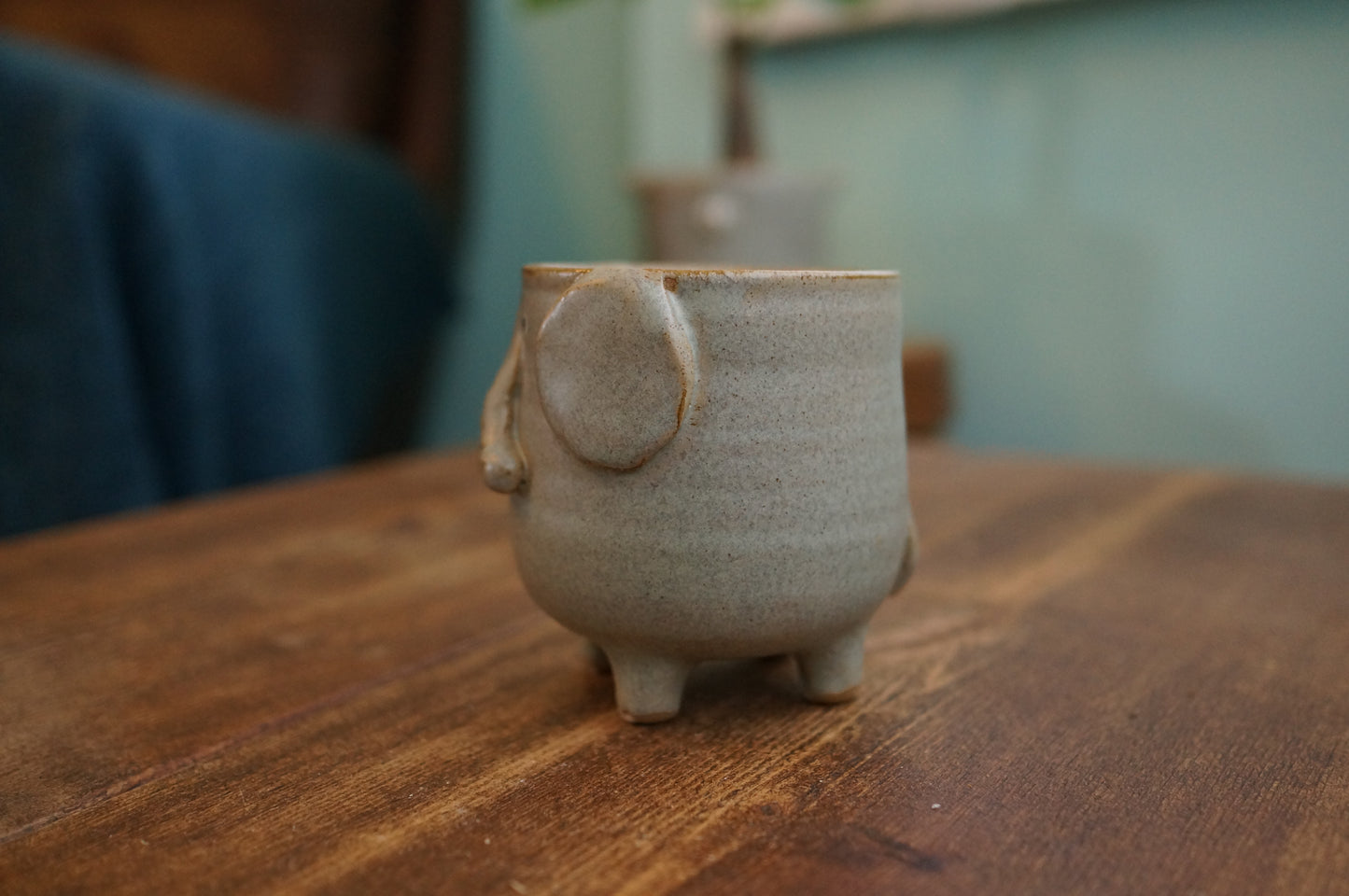 Four Legs Elephant Cup