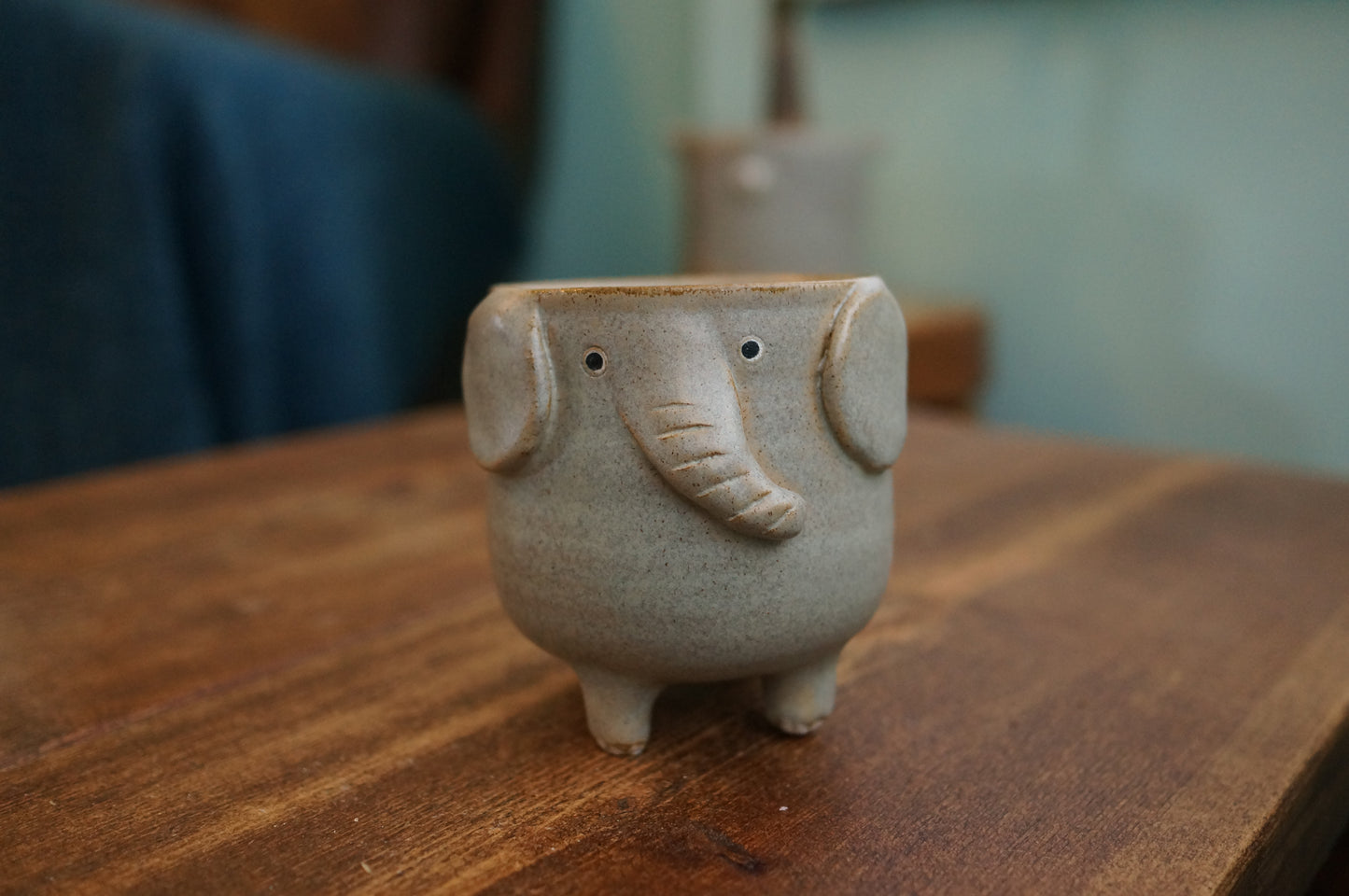 Four Legs Elephant Cup