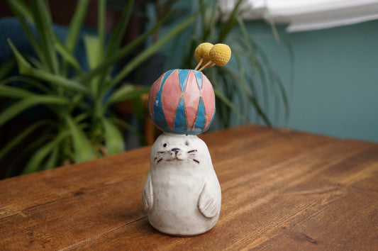 Seal Vase