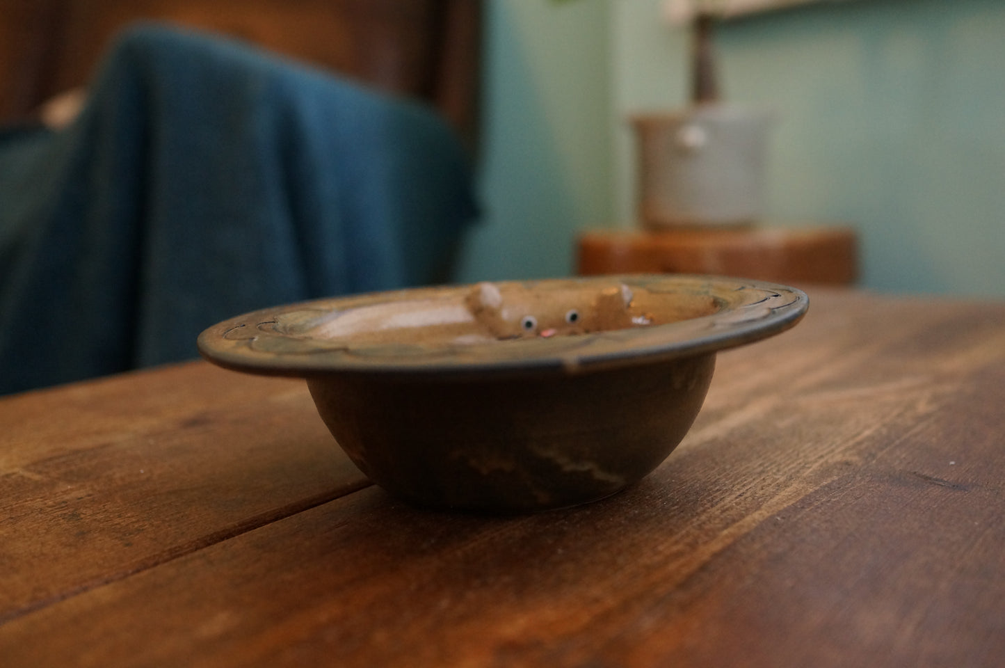 Lion Bowl
