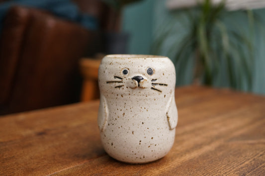 Seal Cup