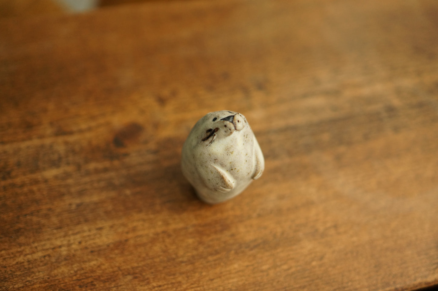 Seal Mini Vase